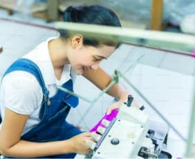 外籍製造業廠工