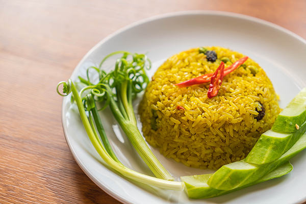 黃薑飯與咖哩（Nasi Kuning & Gulai）